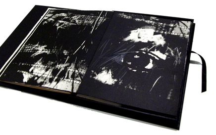 Libro de Artista: Mirar Hacia Adentro